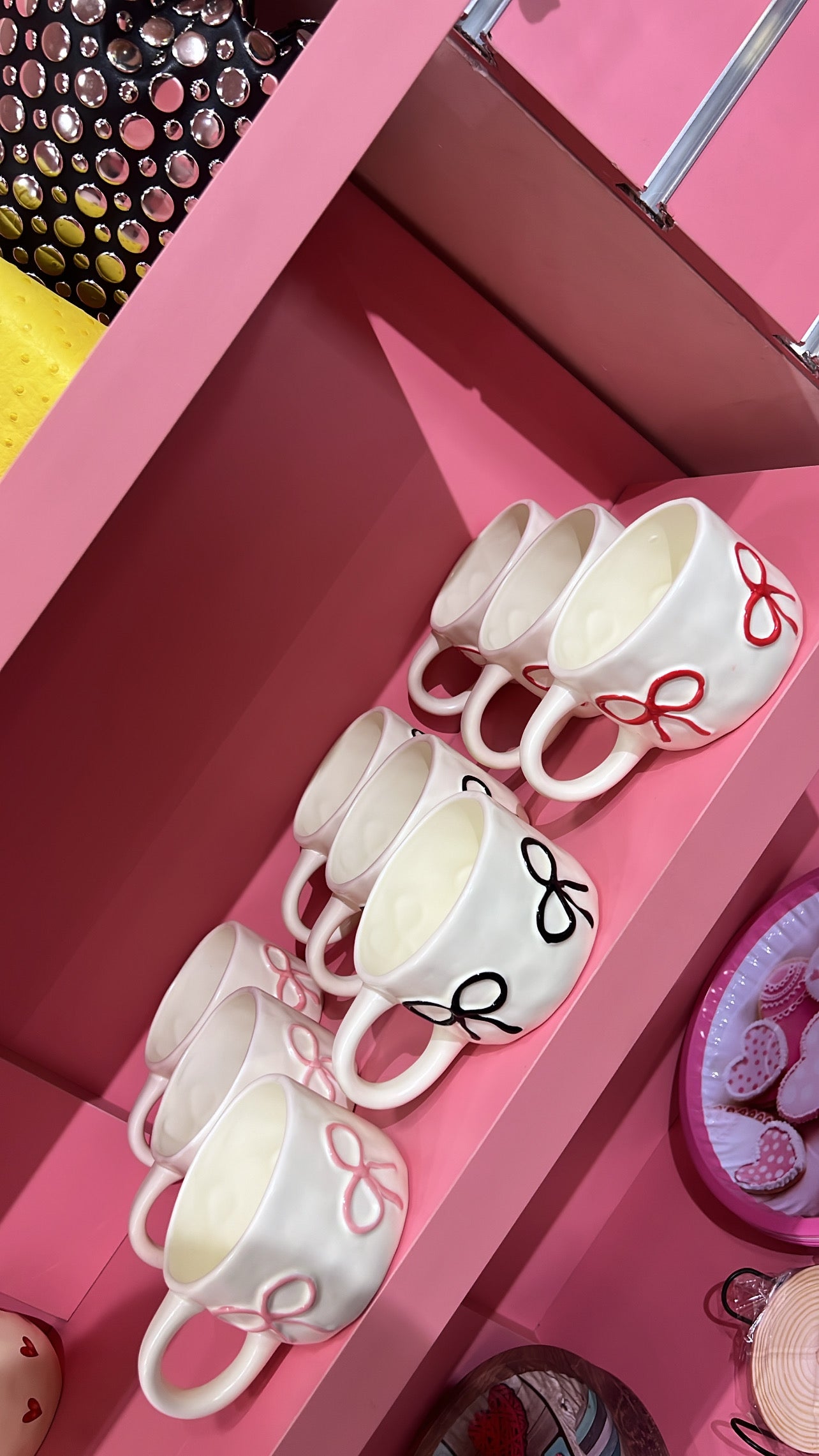 The Bow Mug