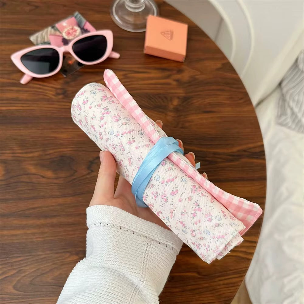 Makeup Brushes Pouch