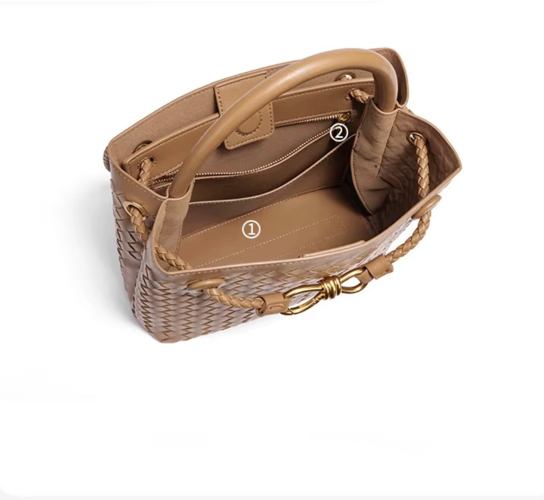 Voyager Leather